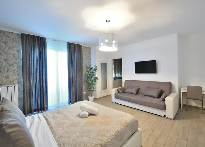 Karol Airport Couette-café Bari