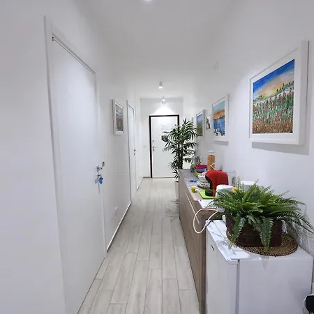 Karol Airport Bed & Breakfast Bari