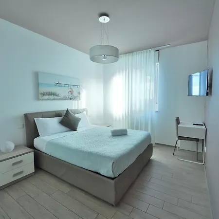 Bed and Breakfast Karol Airport Μπάρι