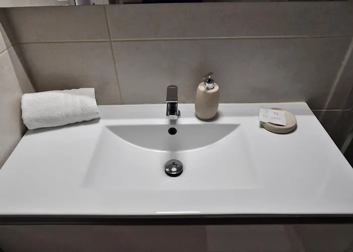 Karol Airport Μπάρι